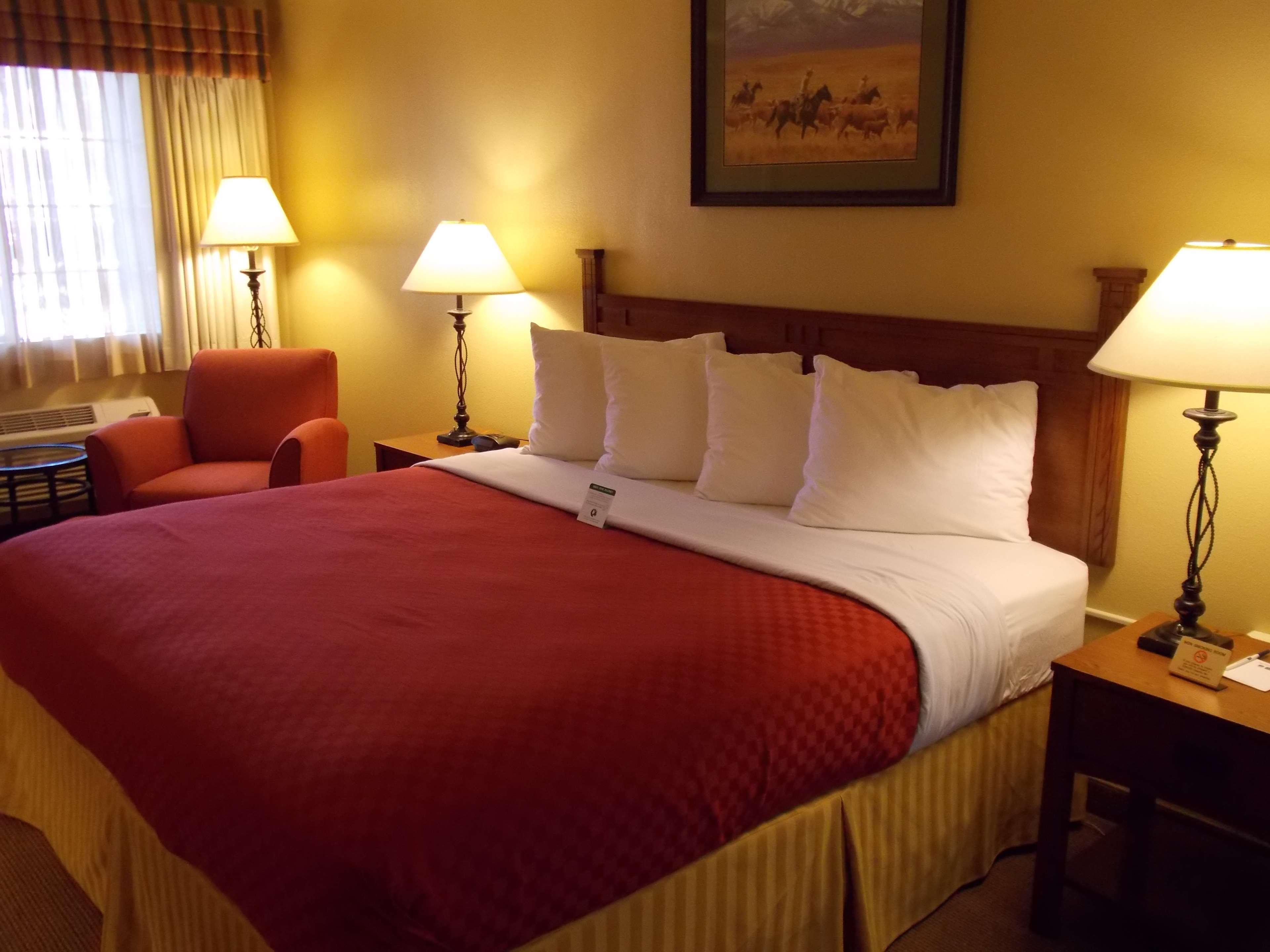 Best Western Executive Inn Hallettsville Ngoại thất bức ảnh