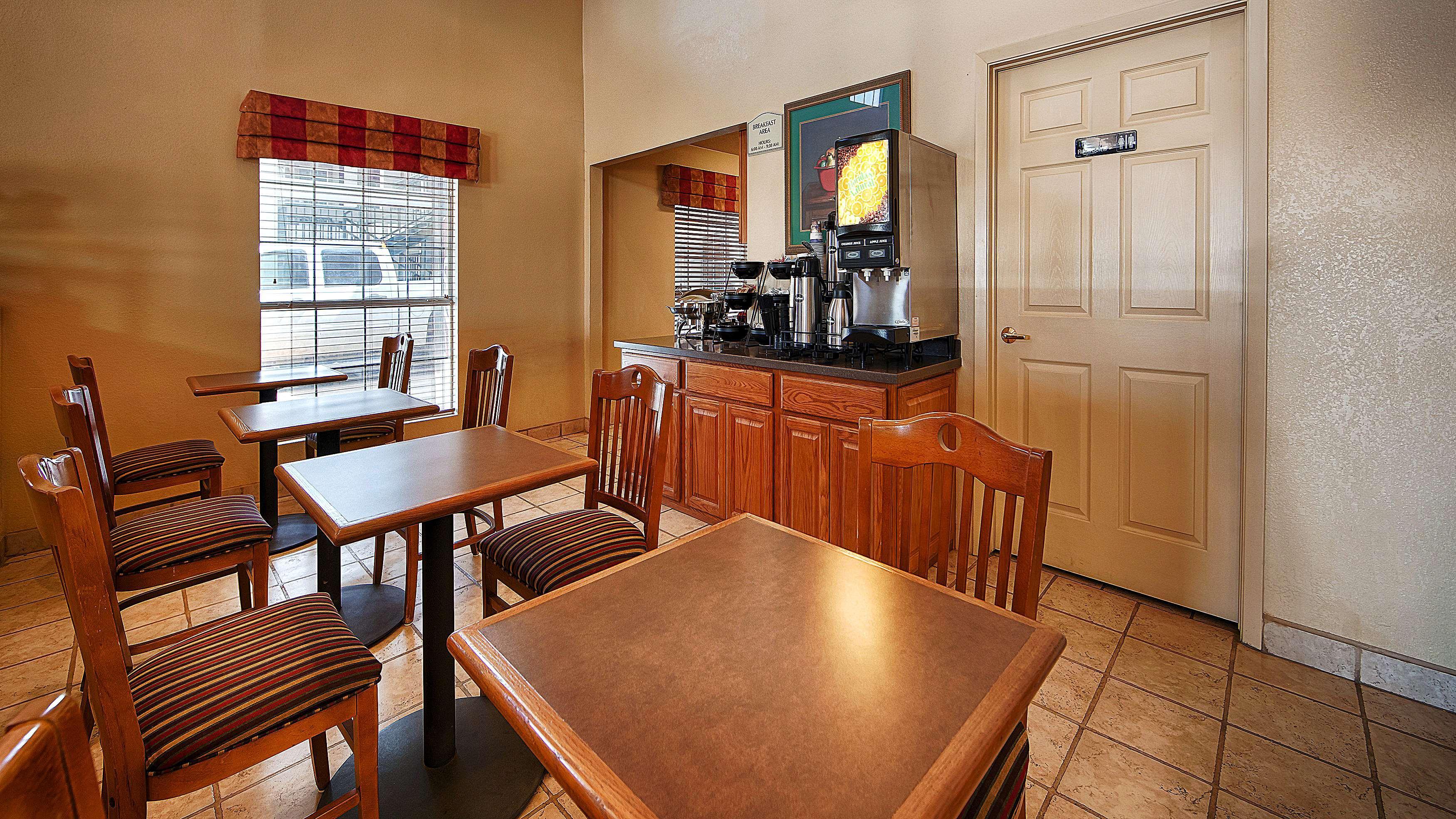 Best Western Executive Inn Hallettsville Ngoại thất bức ảnh