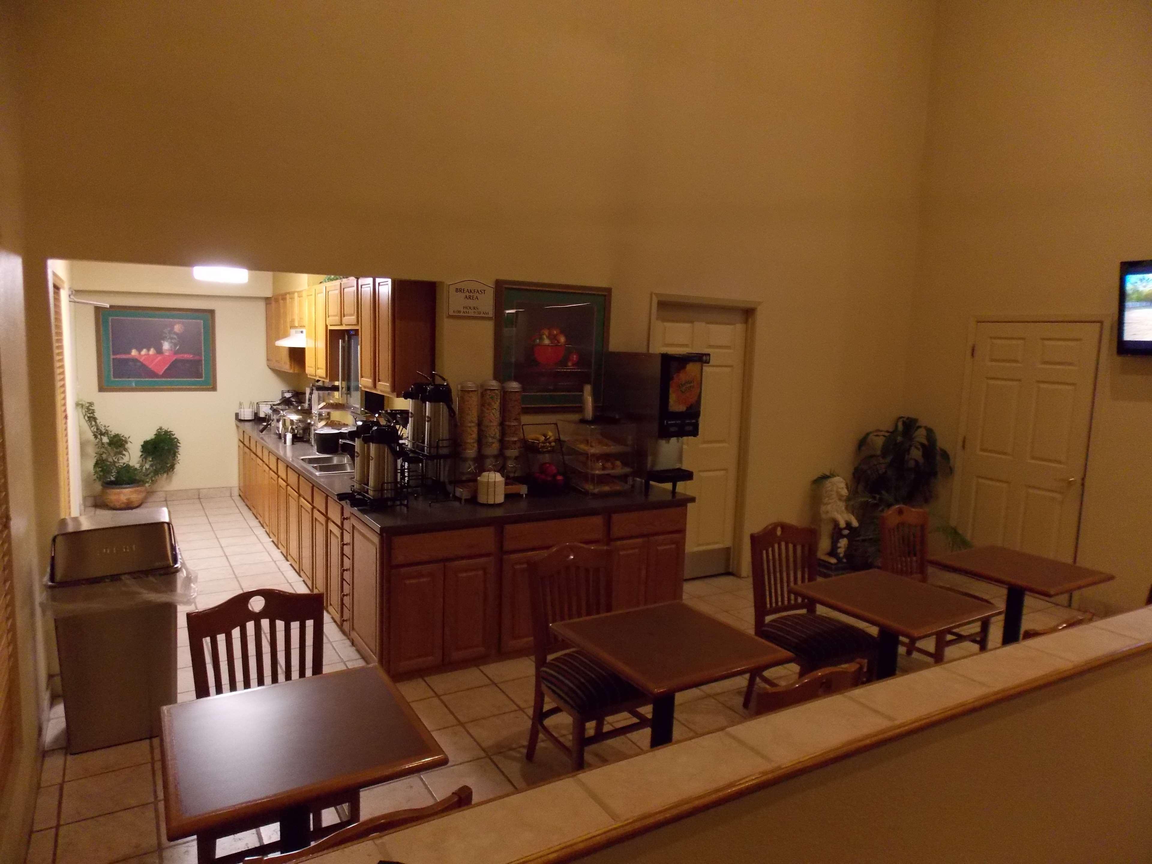 Best Western Executive Inn Hallettsville Ngoại thất bức ảnh